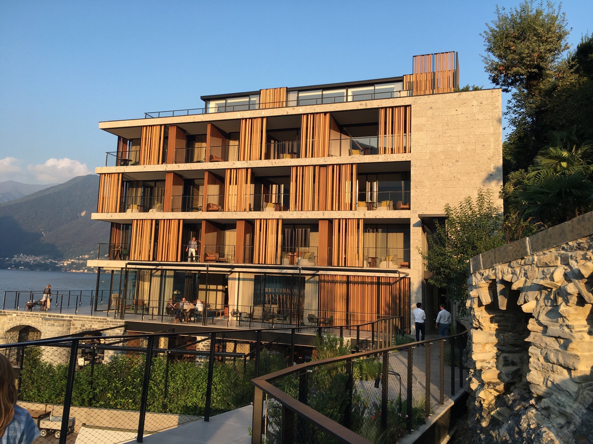 hotel1